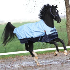 Deken Epplejeck Tolga 100gr Lichtblauw -Ruiter Hoek Verkoopwinkel deken epplejeck tolga 100gr lichtblauw 1500x1500 108820