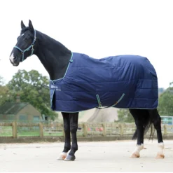 Onderdeken Bucas Quilt Stay-dry 300gr Donkerblauw -Ruiter Hoek Verkoopwinkel onderdeken bucas quilt stay dry 300gr donkerblauw 1500x1500 100561