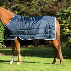 Onderdeken Horseware Pony Liner 100gr Donkerblauw-zilver -Ruiter Hoek Verkoopwinkel onderdeken horseware pony liner 100gr donkerblauw zilver 1500x1500 133015