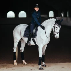 Oornetje Equestrian Stockholm Midnight Blue Blauw -Ruiter Hoek Verkoopwinkel oornetje equestrian stockholm midnight blue blauw 1500x1500 147559