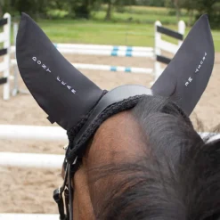 Oornetje QHP Don't Fear Soundless Zwart -Ruiter Hoek Verkoopwinkel oornetje qhp don t fear soundless zwart 1500x1500 121851