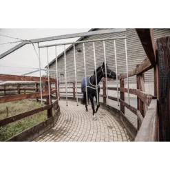 Stapmolendeken Kentucky 160gr Waterdicht Donkerblauw 15 Stapmolendeken Kentucky 160gr Waterdicht Donkerblauw -Ruiter Hoek Verkoopwinkel stapmolendeken kentucky 160gr waterdicht donkerblauw 1500x1500 139846