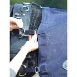 Vliegen Uitrijdeken Busse Longeer Donkerblauw -Ruiter Hoek Verkoopwinkel vliegen uitrijdeken busse longeer donkerblauw 1500x1500 125711