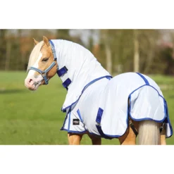 Vliegendeken Epplejeck Junior Full Neck Lichtblauw -Ruiter Hoek Verkoopwinkel vliegendeken epplejeck junior full neck lichtblauw 1500x1500 98290