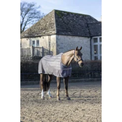 Vliegendeken LeMieux Arika Air-Tek Grijs -Ruiter Hoek Verkoopwinkel vliegendeken lemieux arika air tek grijs 1500x1500 143318