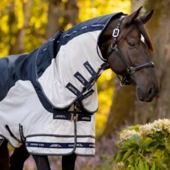 Vliegendeken LeMieux Arika Shower-Tek Middenblauw-grijs -Ruiter Hoek Verkoopwinkel vliegendeken lemieux arika shower tek middenblauw grijs 1500x1500 186486