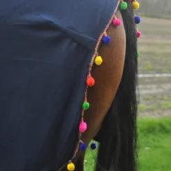 Zweetdeken Epplejeck Hanging Balls Donkerblauw -Ruiter Hoek Verkoopwinkel zweetdeken epplejeck hanging balls donkerblauw 1500x1500 173682